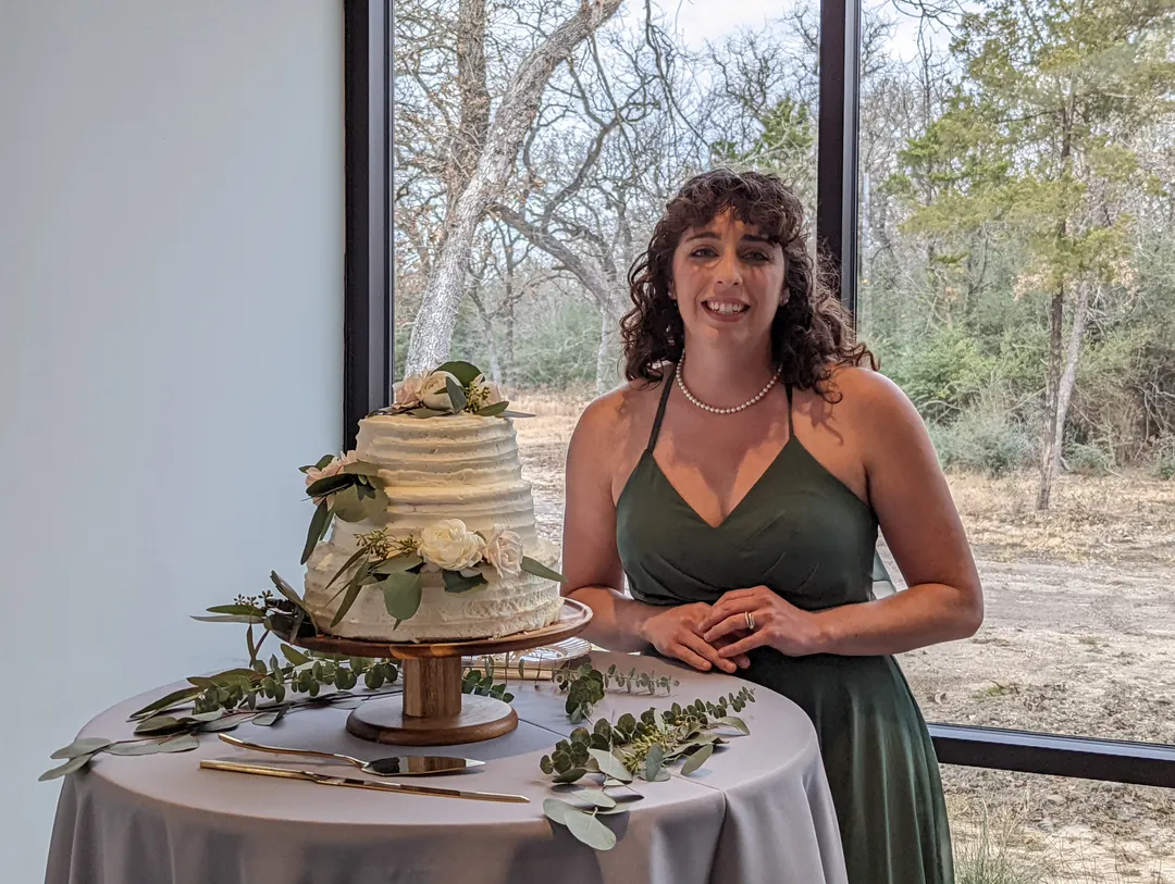 3 tier rustic cookies & cream wedding cake