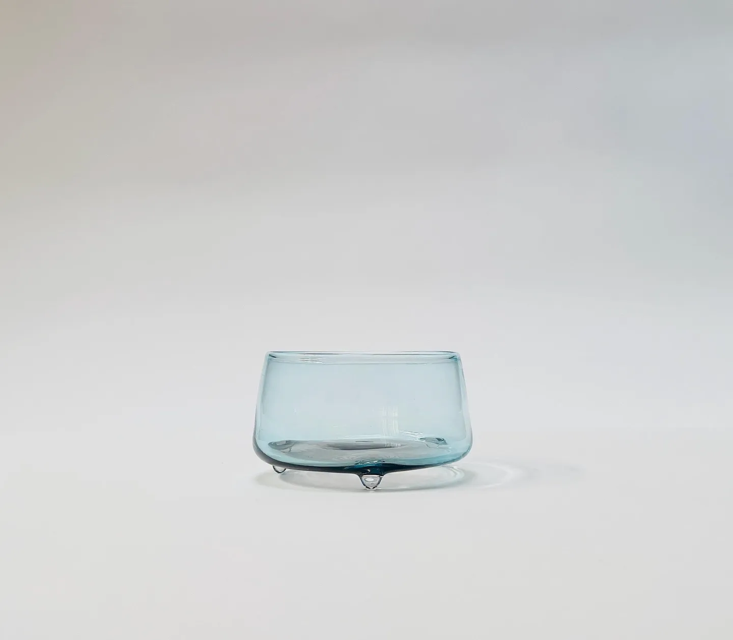 selected image for product