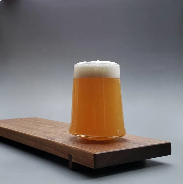 Hand Blown Craft Beer/Cocktail Glass, Gold, 13oz.