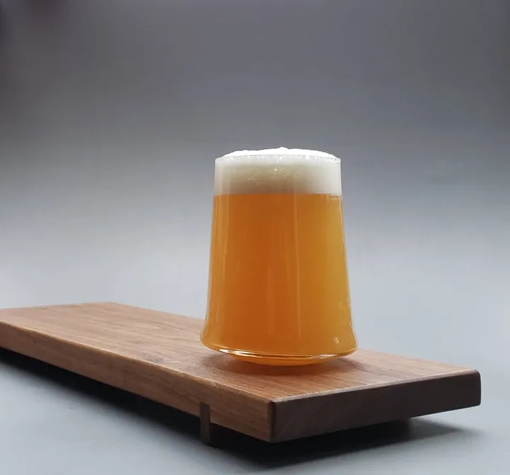 Hand Blown Craft Beer/Cocktail Glass, Gold, 13oz.