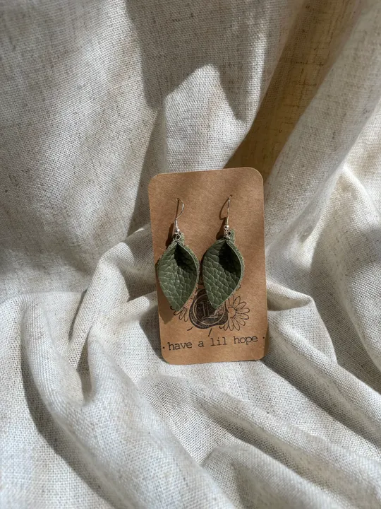 Olive green Mini Leaf