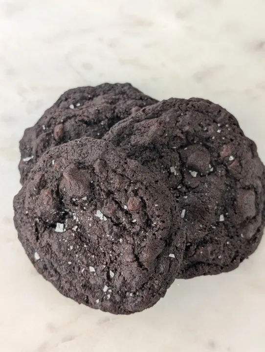 Chocolate Salted Caramel Cookies