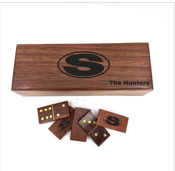 Customizable Logo Set + Name